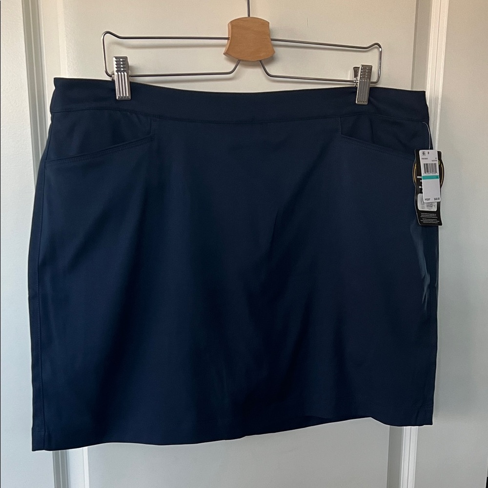 NWT PGA Tour Performance Stretch Golf Skort, 16